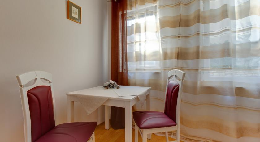 Apartment Nikolina Mali Lošinj Habitación foto
